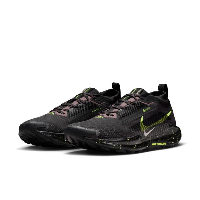 Nike PEGASUS TRAIL 5 GTX, moški trail tekaški copati, črna