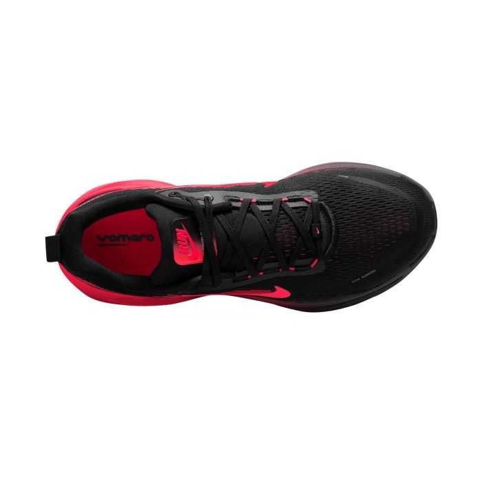 Nike VOMERO 18, moški tekaški copati, črna