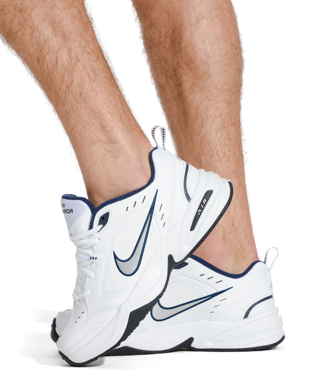 Nike air monarch intersport store