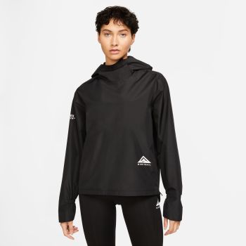 Nike W NK TRAIL JKT GORE-TEX, ženska tekaška jakna, črna